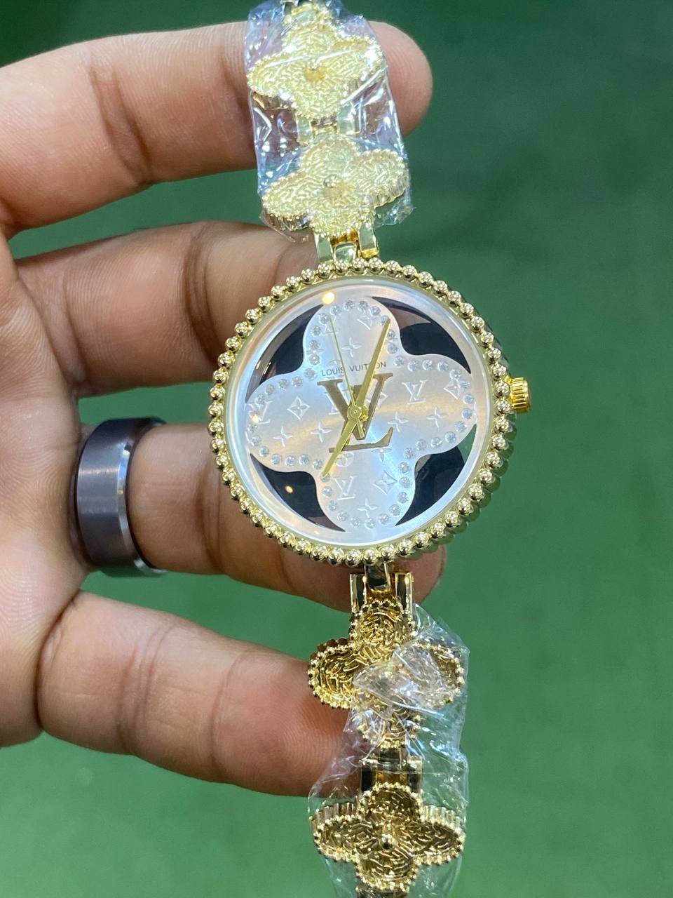 مجموعة ساعات